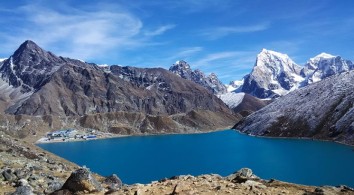 Gokyo Valley Trek